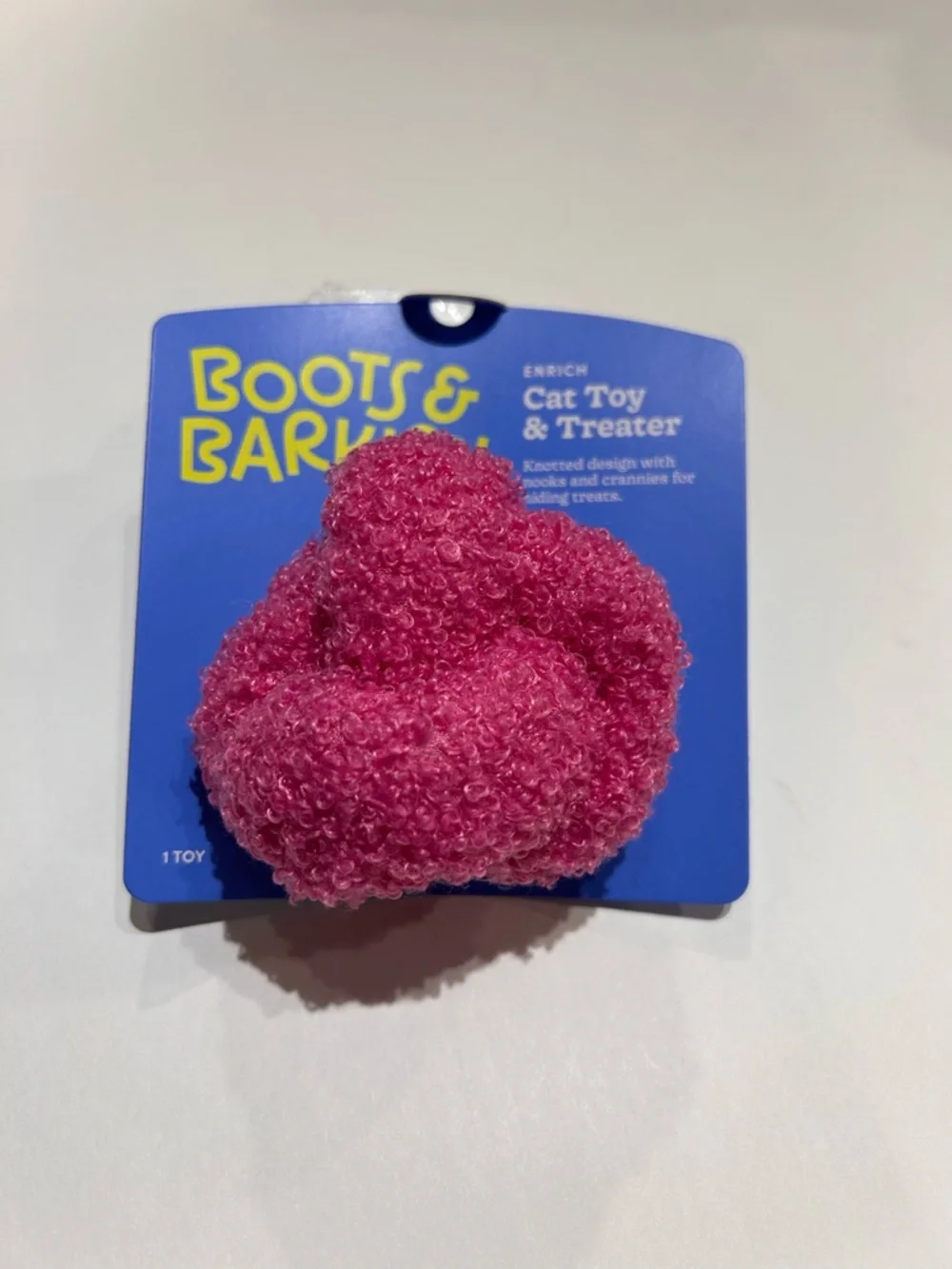 Boots & Barkley Cat Toy & Treater pink knotted nooks crannies for holding treats